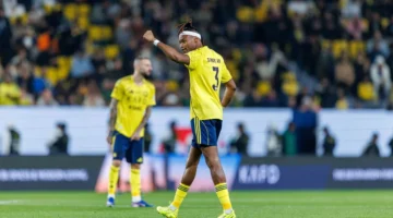 نجم الخلود الغامض.. سيماكان يكشف هوية إسماعيل بانجورا بعد تعادل مثير مع النصر